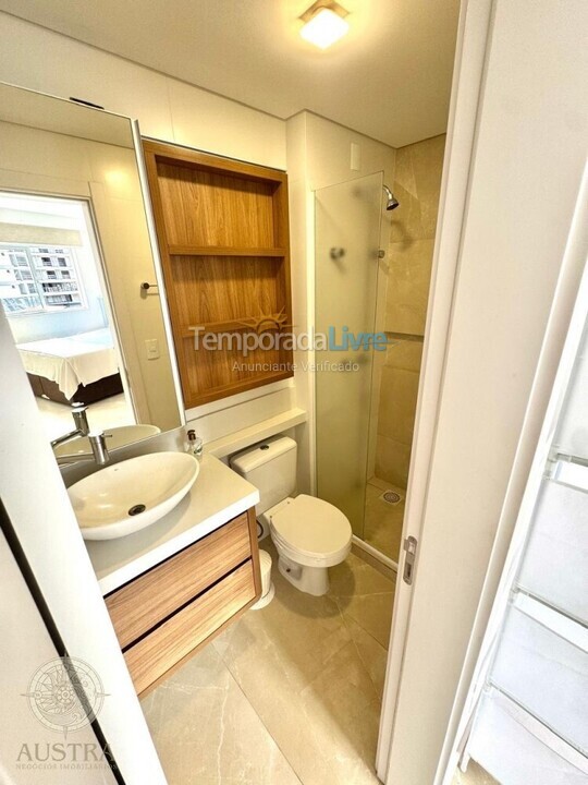 Apartamento para alquiler de vacaciones em Bombinhas (Praia de Bombas)