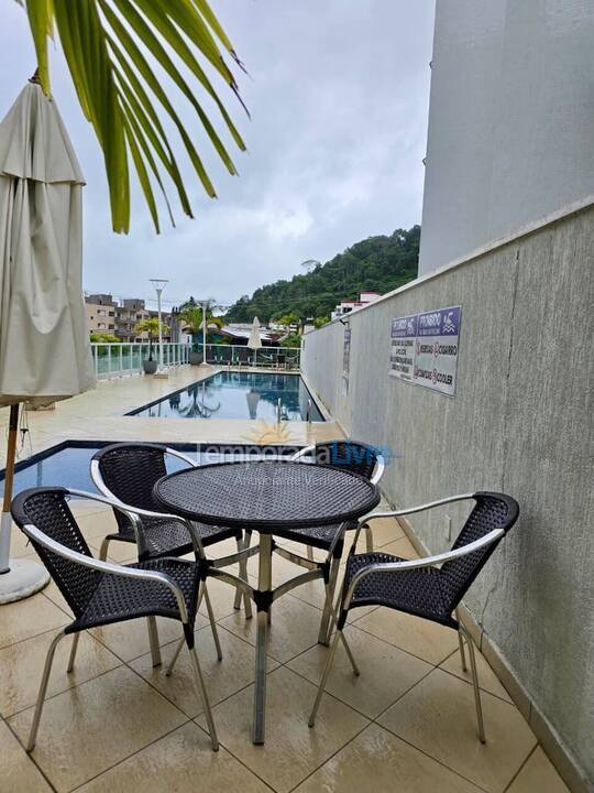 Apartment for vacation rental in Ubatuba (Praia Grande)