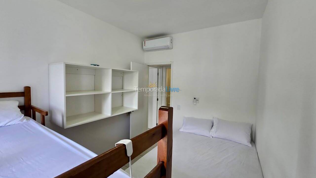 Apartment for vacation rental in Ubatuba (Praia Grande)