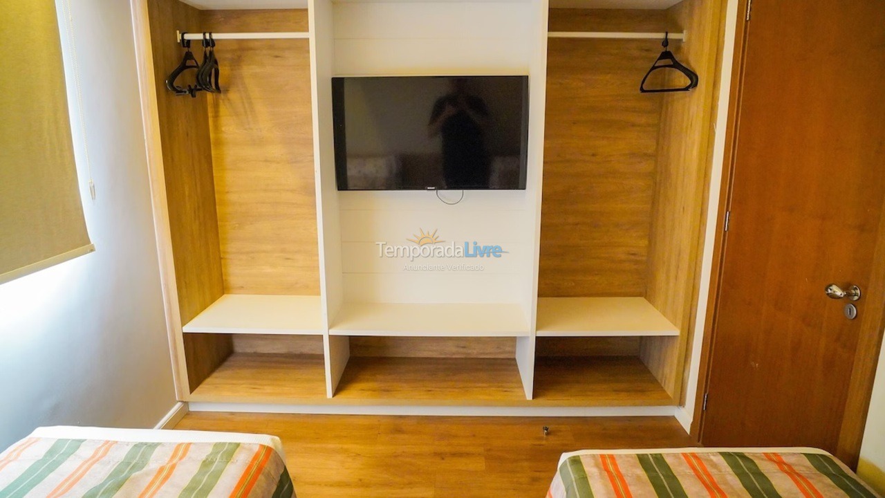 Apartamento para alquiler de vacaciones em Olímpia (Hot Beach Suites)