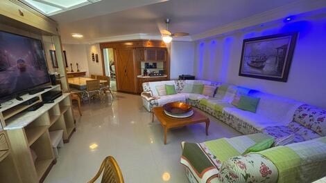 Beachfront apartment in Riviera