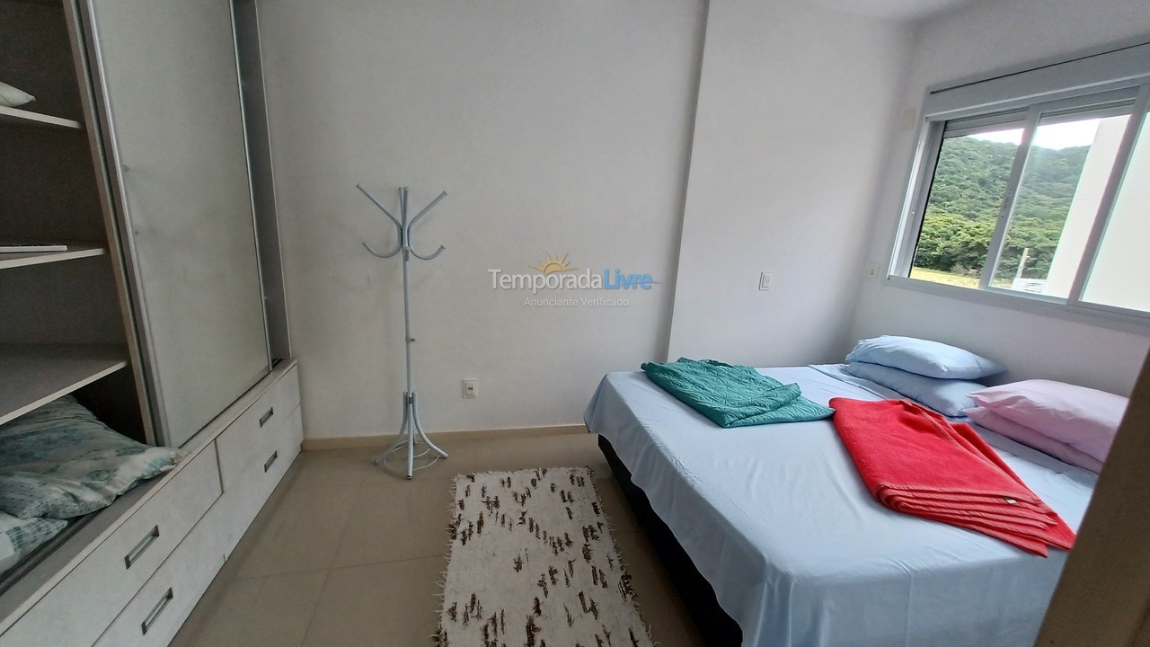 Apartamento para aluguel de temporada em Florianopolis (Praia dos Ingleses)