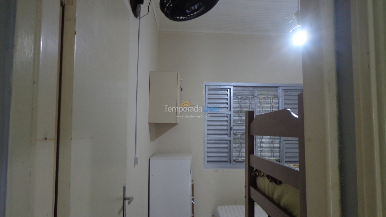 Casa para aluguel de temporada em Itanhaém (Nova Itanhaem)