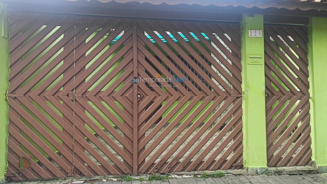 Casa para aluguel de temporada em Itanhaém (Nova Itanhaem)