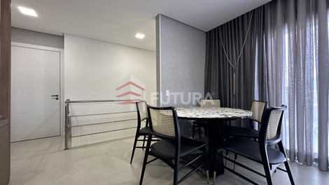 LA042EF - DUPLEX PENTHOUSE WITH 2 SUITES MARISCAL BOMBINHAS