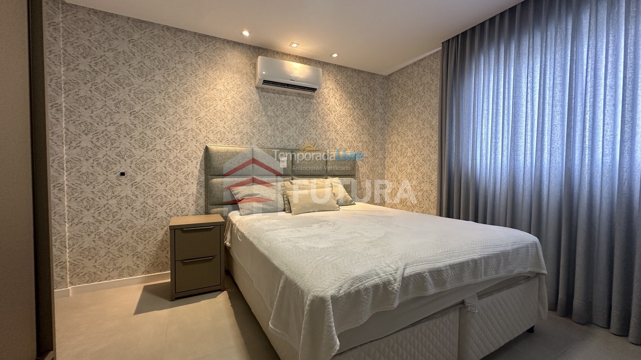 Apartment for vacation rental in Bombinhas (Mariscal)
