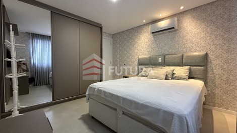 LA042EF - DUPLEX PENTHOUSE WITH 2 SUITES MARISCAL BOMBINHAS