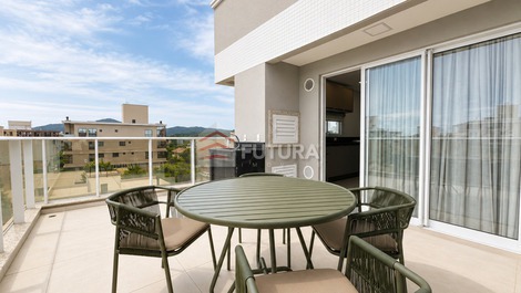 LA042EF - DUPLEX PENTHOUSE WITH 2 SUITES MARISCAL BOMBINHAS