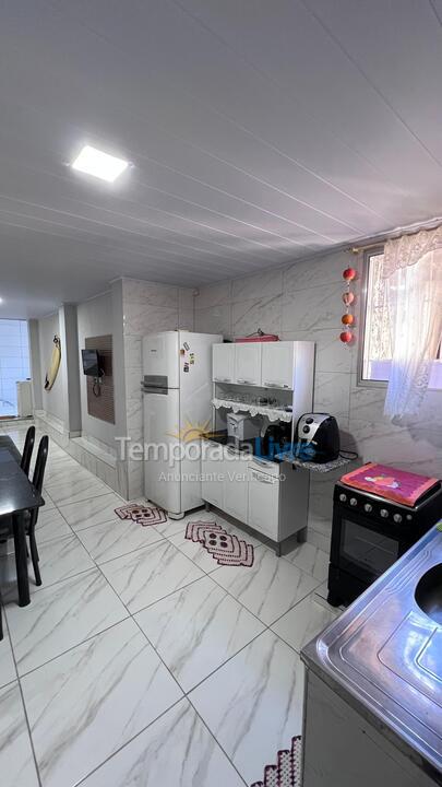 Casa para alquiler de vacaciones em Serra (Enseada de Jacaraipe)
