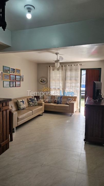Casa para alquiler de vacaciones em Cabo Frio (Peró)