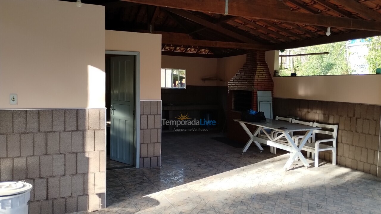 Chácara / sítio para aluguel de temporada em Juiz de Fora (Cachoeira)