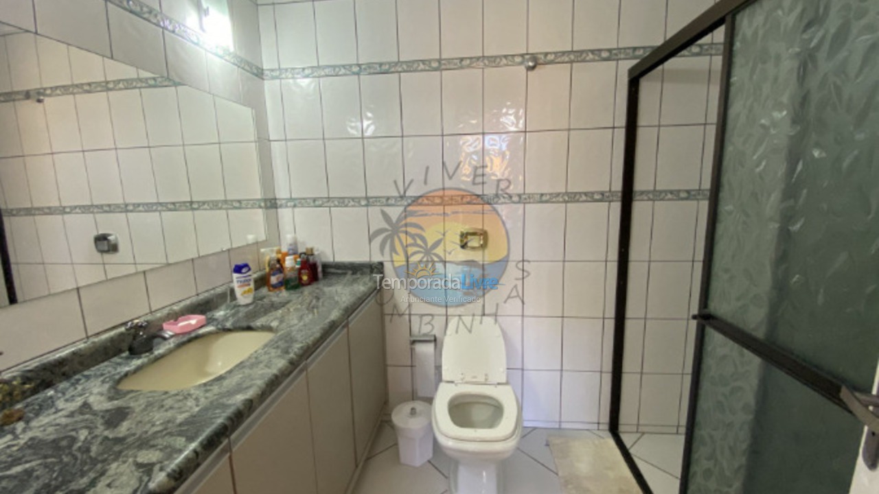 Apartamento para alquiler de vacaciones em Bombinhas (Praia de Bombas)