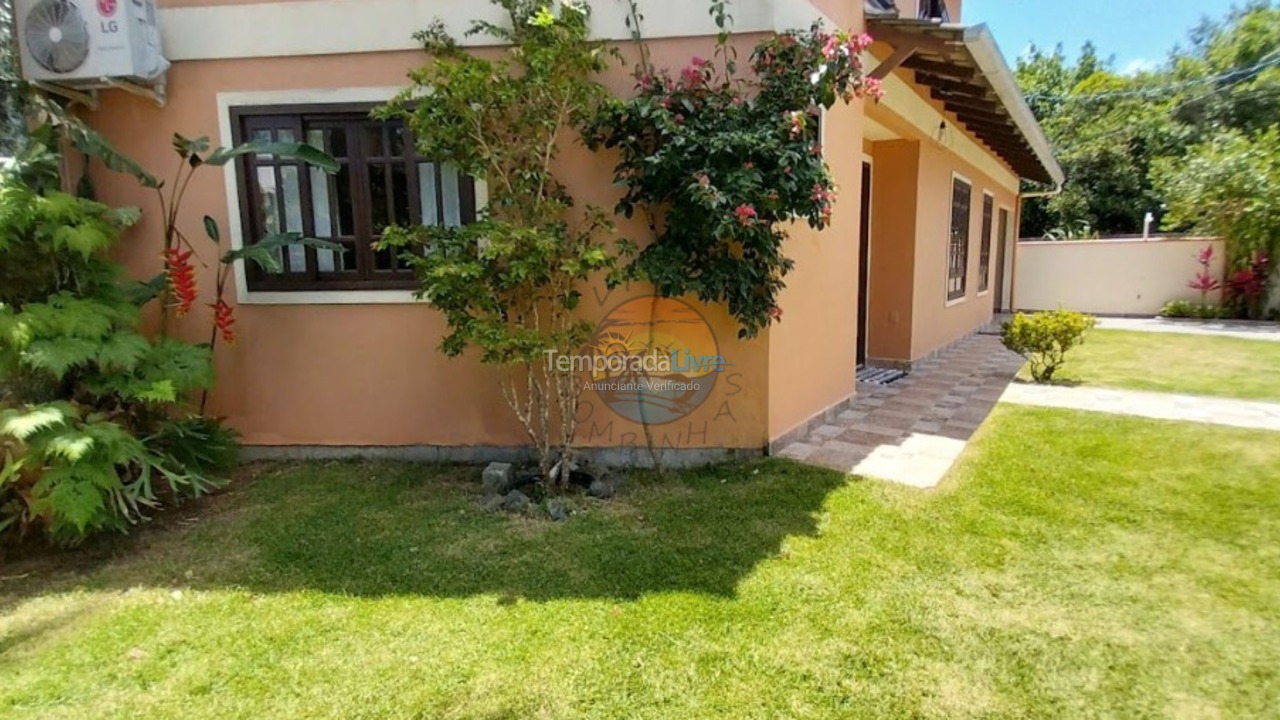 Casa para alquiler de vacaciones em Bombinhas (Mariscal)
