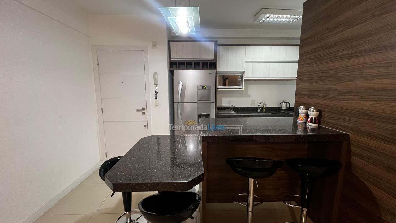 Apartamento para aluguel de temporada em Florianópolis (Jurere Tradicional)