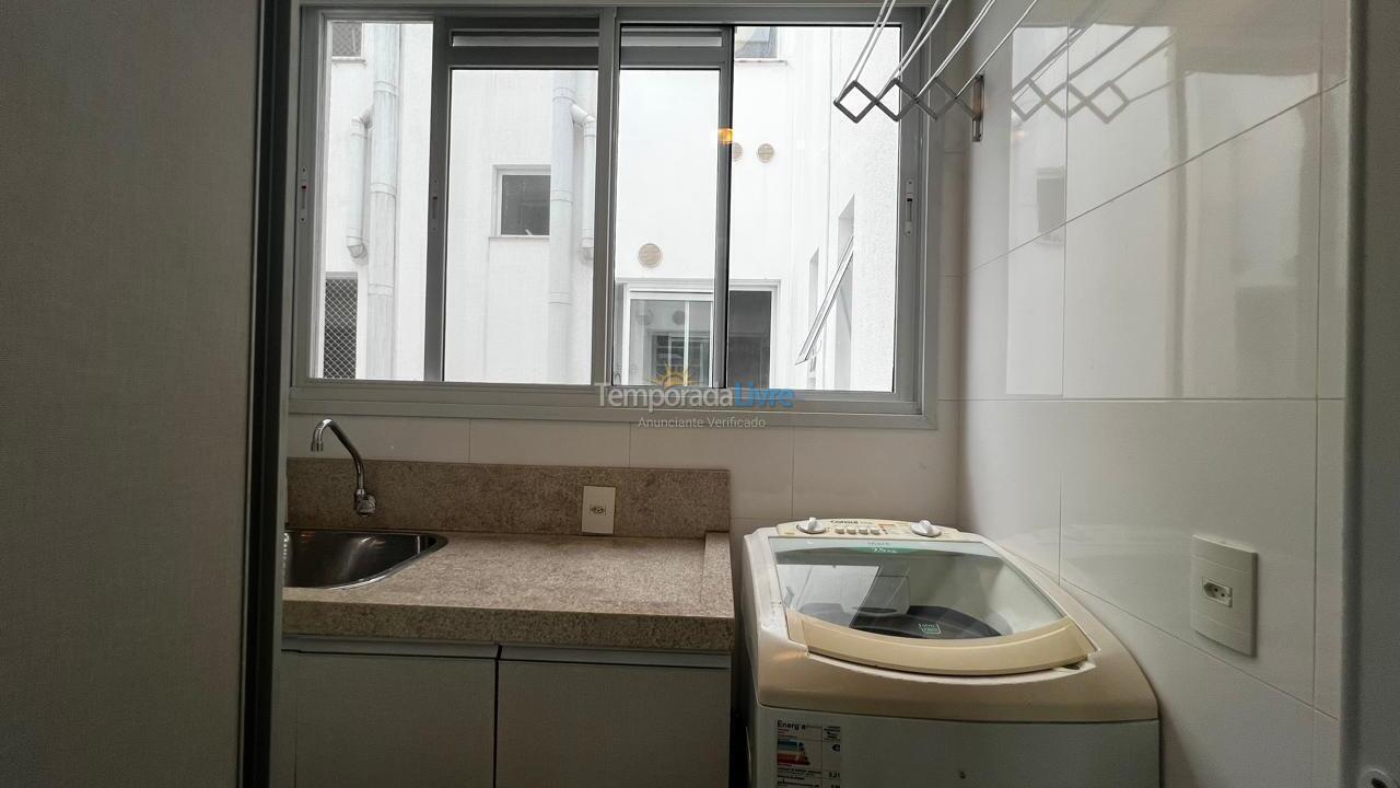 Apartamento para aluguel de temporada em Florianópolis (Jurere Tradicional)