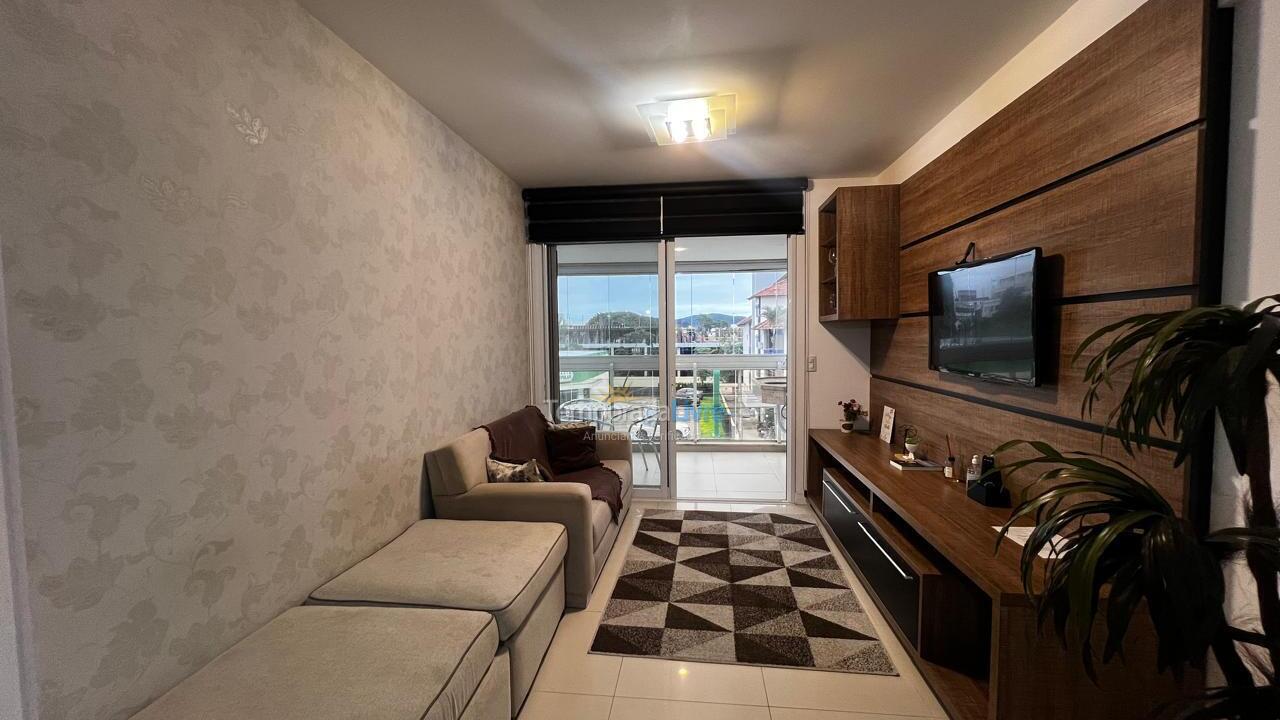 Apartamento para aluguel de temporada em Florianópolis (Jurere Tradicional)