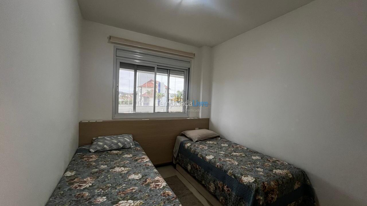 Apartamento para aluguel de temporada em Florianópolis (Jurere Tradicional)