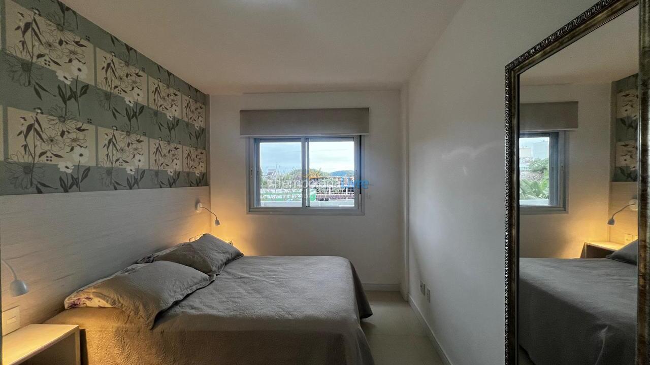 Apartamento para aluguel de temporada em Florianópolis (Jurere Tradicional)