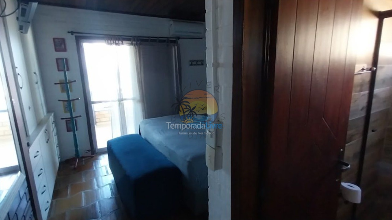 Casa para alquiler de vacaciones em Bombinhas (Praia de Bombas)