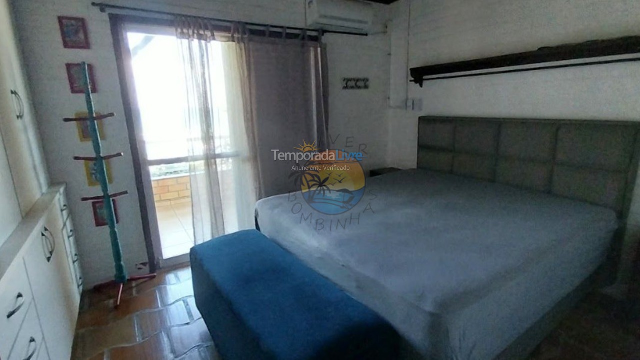 Casa para alquiler de vacaciones em Bombinhas (Praia de Bombas)