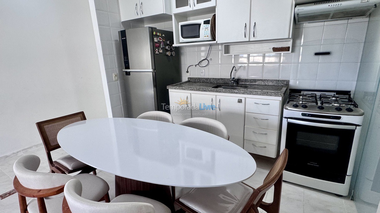 Apartamento para aluguel de temporada em Bertioga (Riviera de São Lourenço)