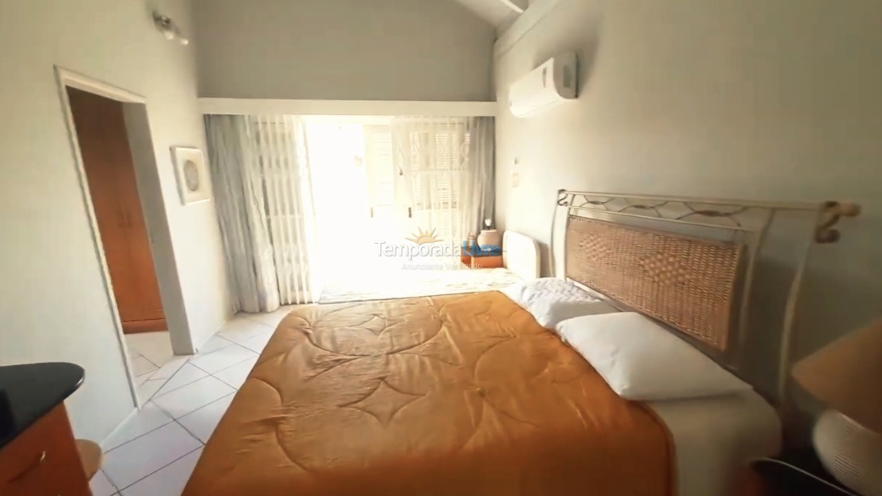 Casa para aluguel de temporada em Florianopolis (Praia dos Ingleses)