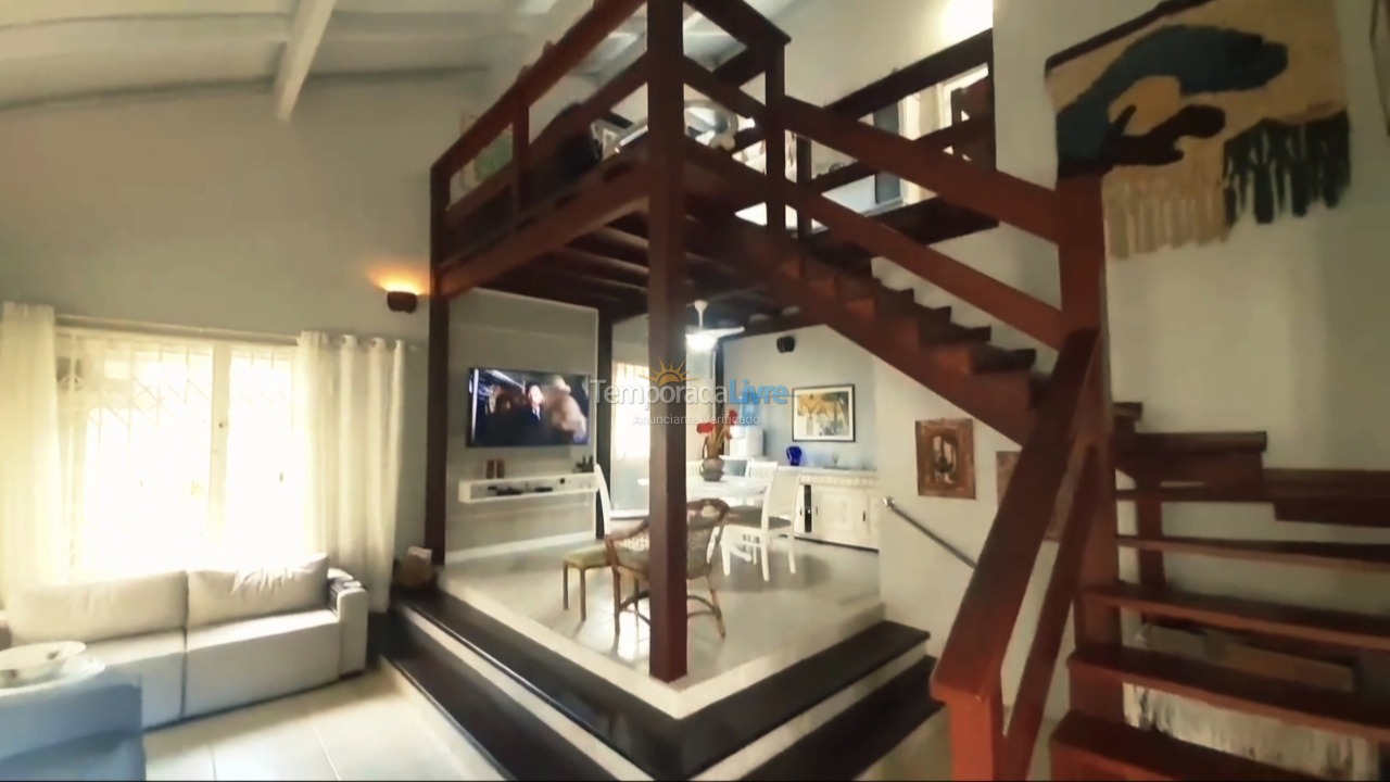 Casa para aluguel de temporada em Florianopolis (Praia dos Ingleses)