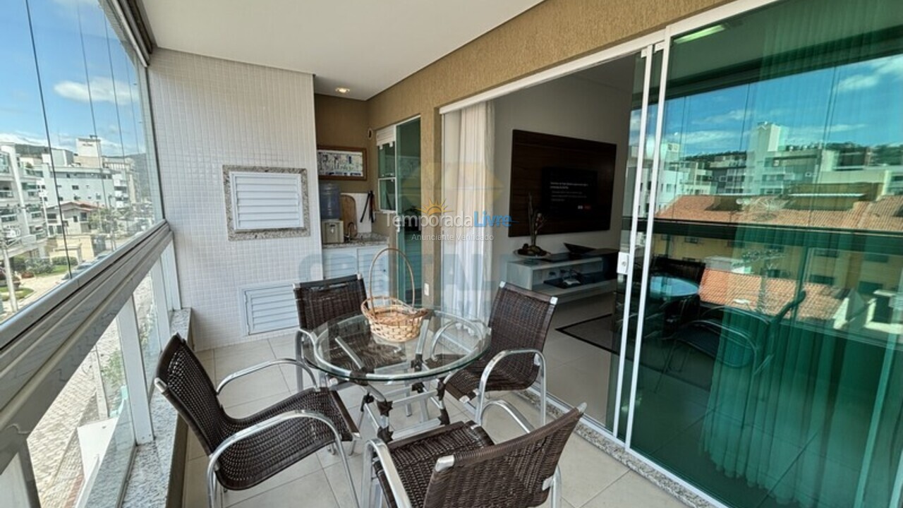 Apartment for vacation rental in Bombinhas (Praia de Bombas)