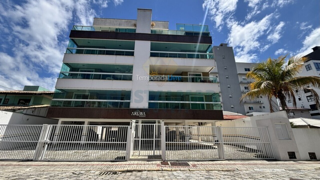 Apartment for vacation rental in Bombinhas (Praia de Bombas)