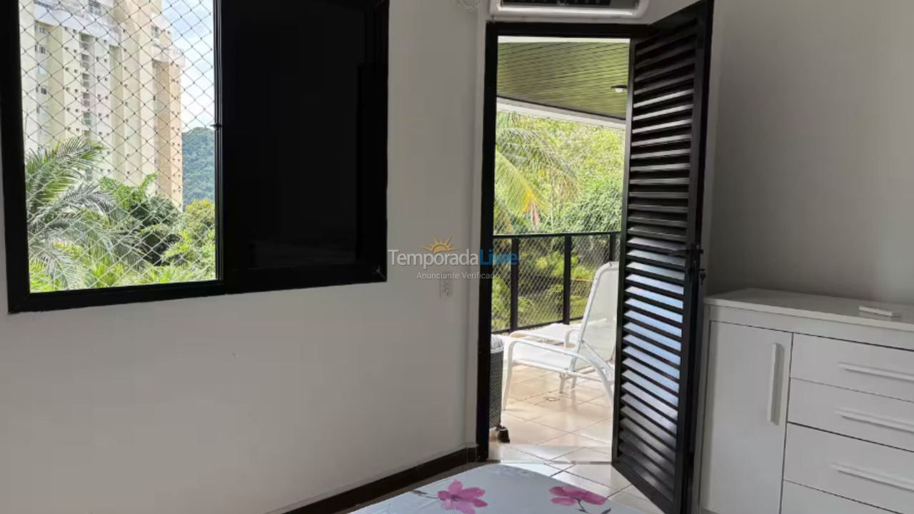 Apartamento para aluguel de temporada em Guarujá (Enseada)