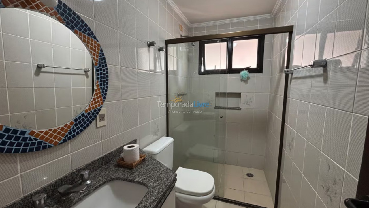 Apartamento para aluguel de temporada em Guarujá (Enseada)