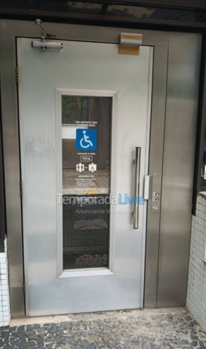 Apartamento para aluguel de temporada em Guarujá (Enseada)