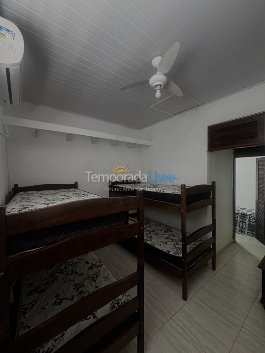 Casa para alquiler de vacaciones em São Sebastião (Barequeçaba)