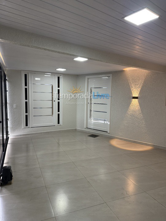 Casa para alquiler de vacaciones em Foz do Iguaçu (Tres)