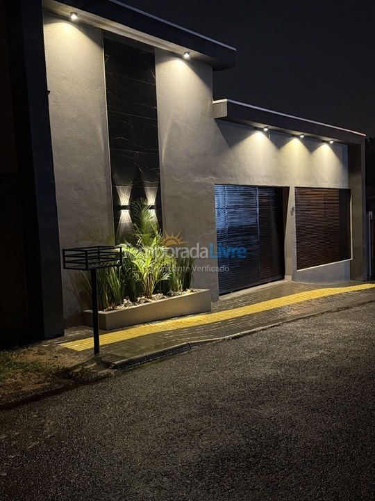 Casa para alquiler de vacaciones em Foz do Iguaçu (Tres)