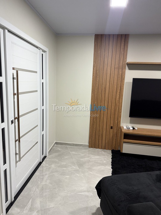 Casa para alquiler de vacaciones em Foz do Iguaçu (Tres)