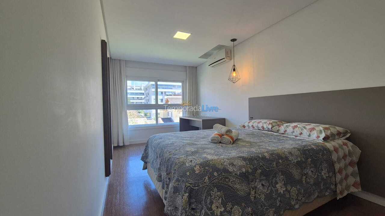 Apartamento para alquiler de vacaciones em Florianópolis (Jurere Tradicional)