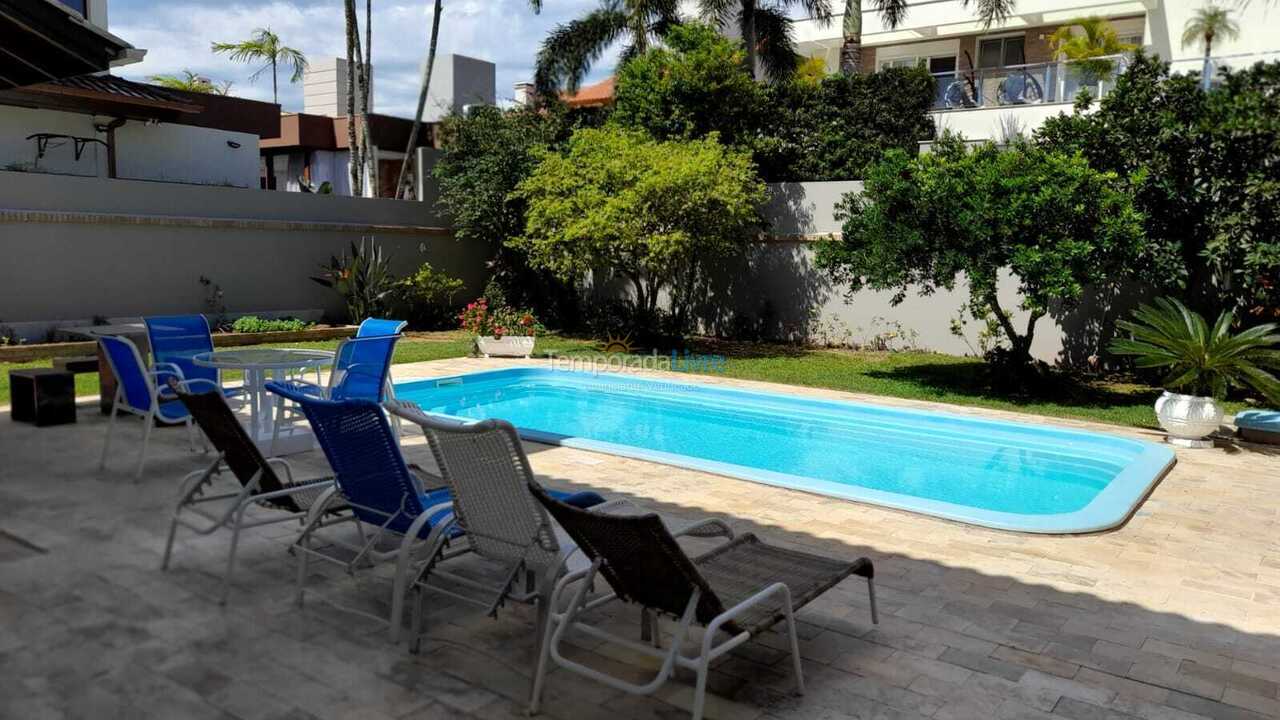 House for vacation rental in Florianopolis (Jurerê Internacional)