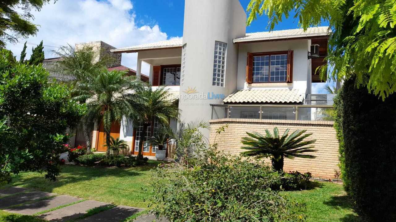 House for vacation rental in Florianopolis (Jurerê Internacional)