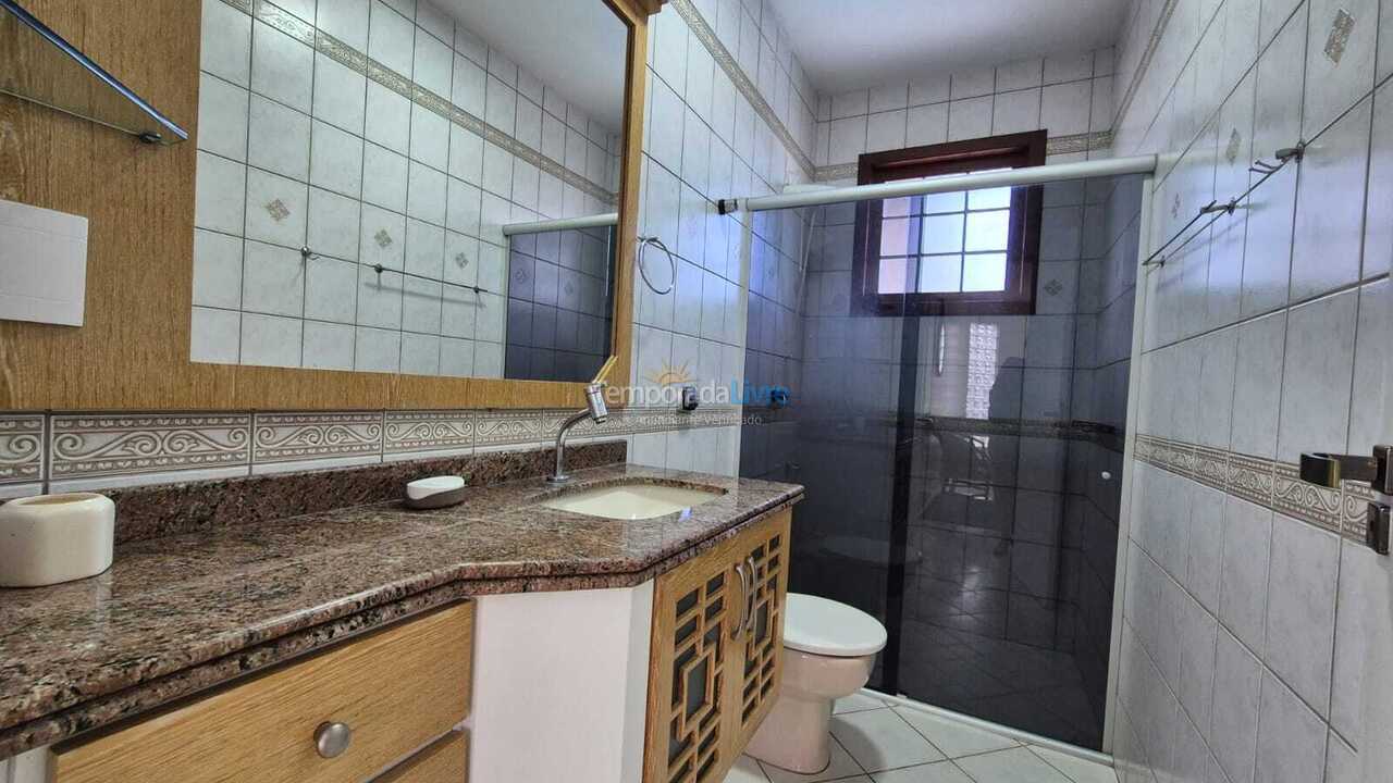 House for vacation rental in Florianopolis (Jurerê Internacional)