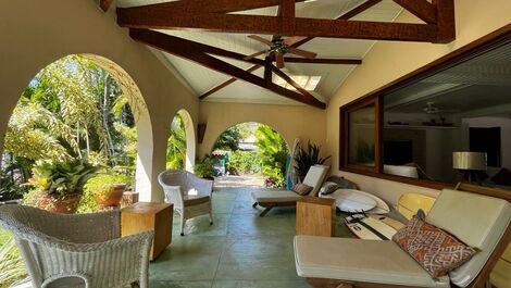 HOUSE ON MARESIAS BEACH