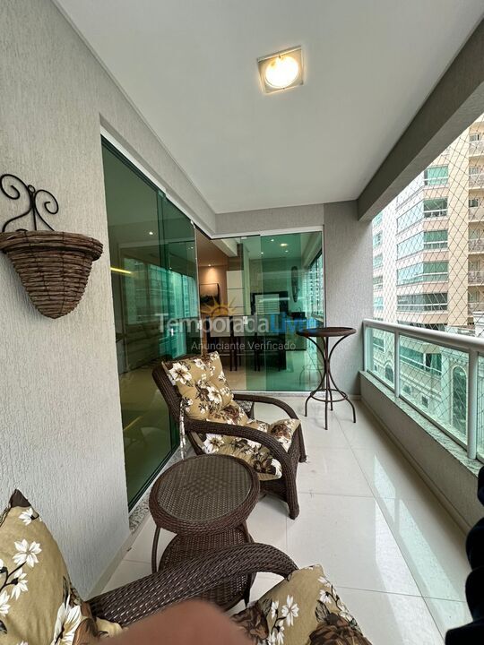 Apartamento para aluguel de temporada em Itapema (Meia Praia)
