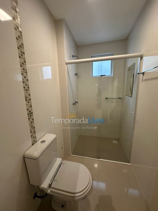 Apartamento para aluguel de temporada em Itapema (Meia Praia)
