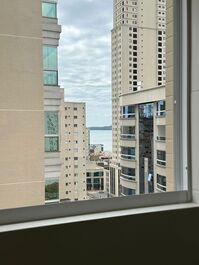 O3 SUÍTES PRÓXIMO AO MAR
