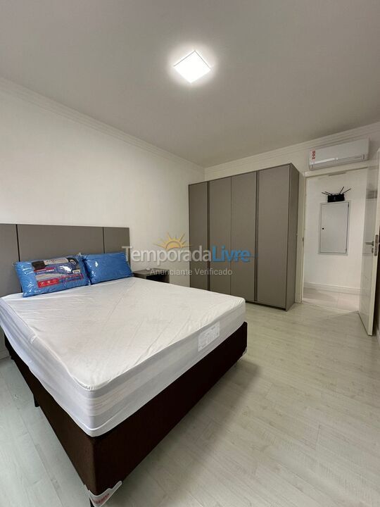 Apartamento para aluguel de temporada em Itapema (Meia Praia)