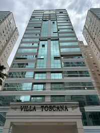 Apartamento para alugar em Itapema - Meia Praia