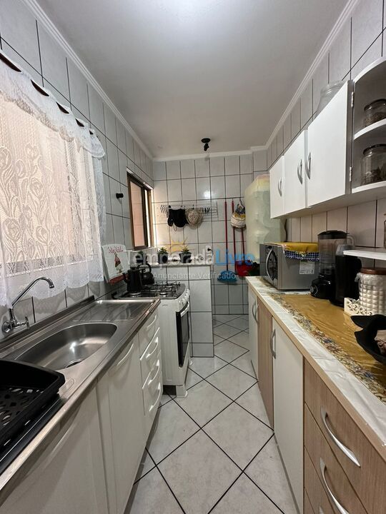 Apartamento para aluguel de temporada em Itapema (Meia Praia)