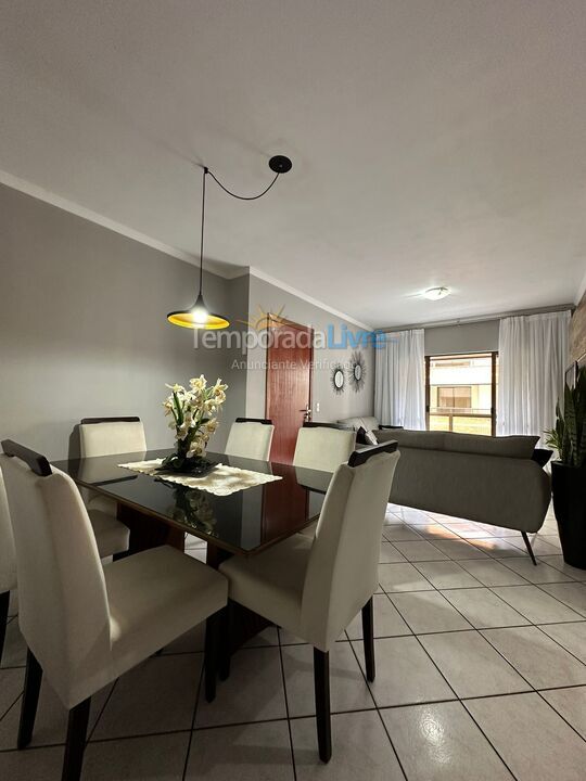 Apartamento para aluguel de temporada em Itapema (Meia Praia)