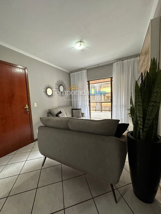 Apartamento para aluguel de temporada em Itapema (Meia Praia)