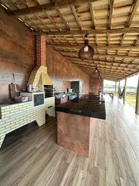 Propiedad en Igarapé con jacuzzi y piscina.
